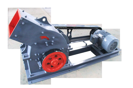 Le broyeur à marteaux de charbon de 10 TPH PC400*300 bascule le concasseur à marteaux vertical