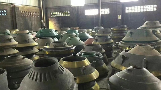 Plats d'usage de broyeur de mâchoire des pièces de rechange PE600*900 de concasseur de pierres d'acier allié
