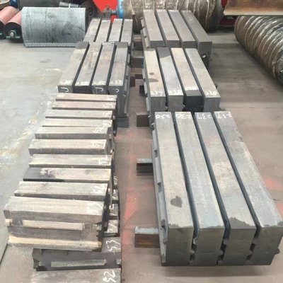 Pièces de machine de broyeur de cadre d'araignée, pièces de rechange élevées de concasseur à marteaux de chrome