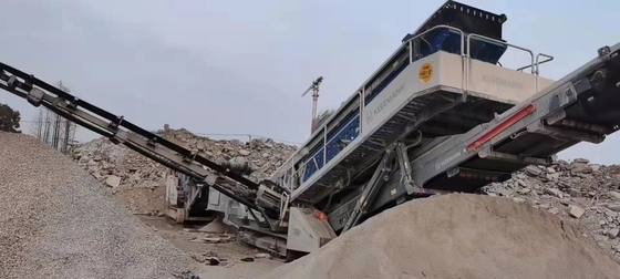 Le broyeur mobile utilisé par roche portative MR110 Z EVO2 monté sur des rails a fait en 2018