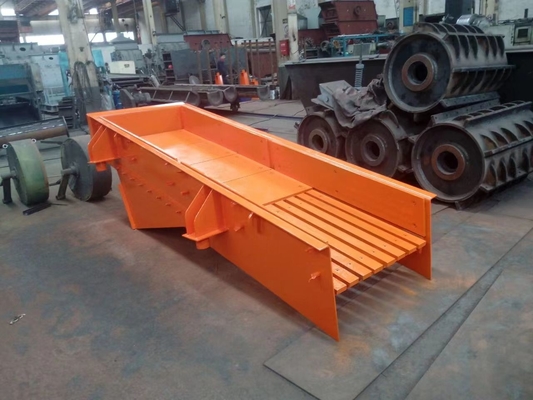 machine vibrante 7.5Kw*2 de conducteur de moteur non équilibré de 800mm pour la carrière écrasant la ligne