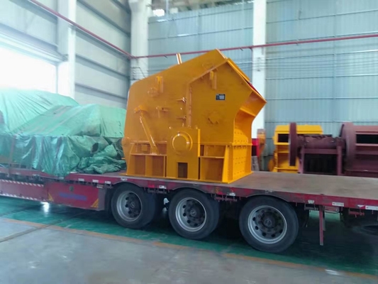 30-50 machine de broyeur à percussion de minerai de TPH dans le × 2620mm du × 2250 de l'usine PF1007 2400 de ciment