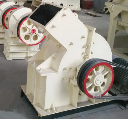 Charbon portatif de minerai d'or de chaux de roche de sel de machine de Mini Mobile Diesel Hammer Crusher