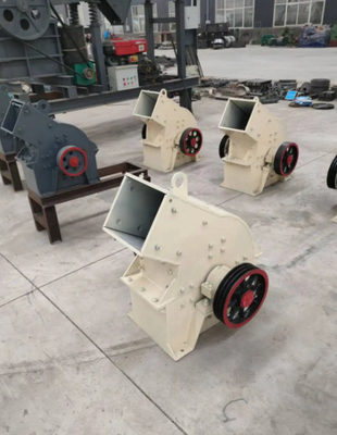 machine portative 25 TPH de concasseur à marteaux 22Kw petite et moyenne pour des briques
