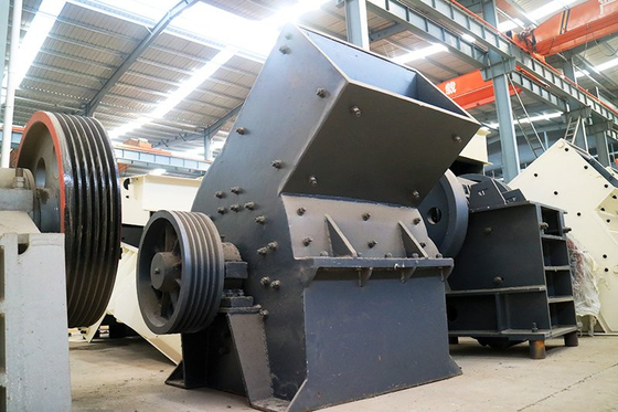 Charbon portatif de minerai d'or de chaux de roche de sel de machine de Mini Mobile Diesel Hammer Crusher