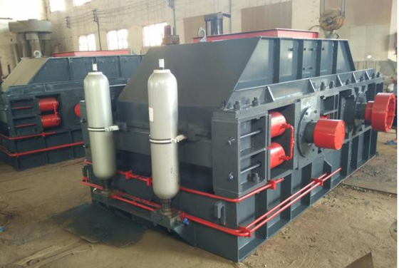 Chaux Clay Brick Crushing Machine de charbon de diamètre du broyeur de rouleau du double 2PG1560 1500mm